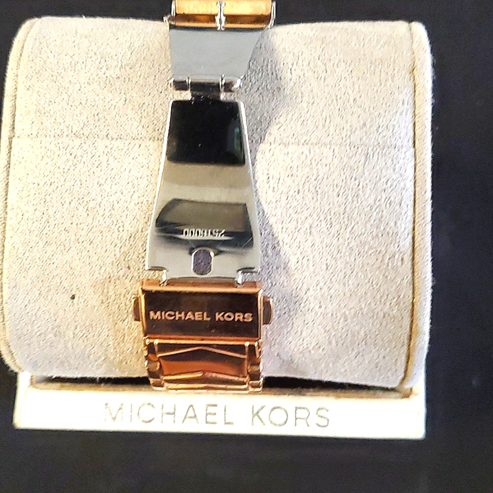 Michael kors ladies watch